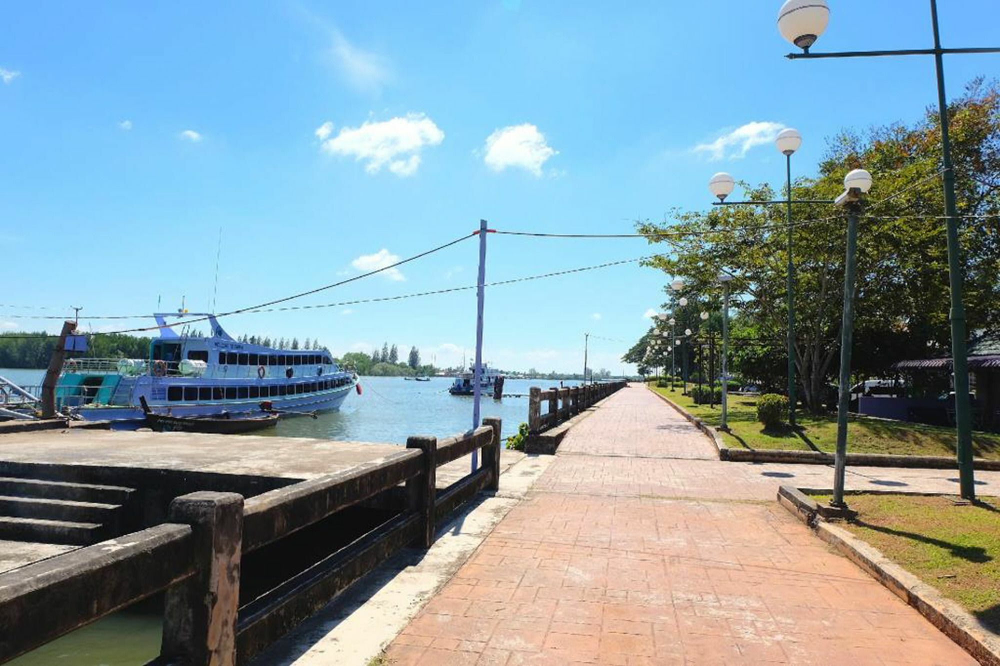 מלון Krabi Marina Seaview מראה חיצוני תמונה