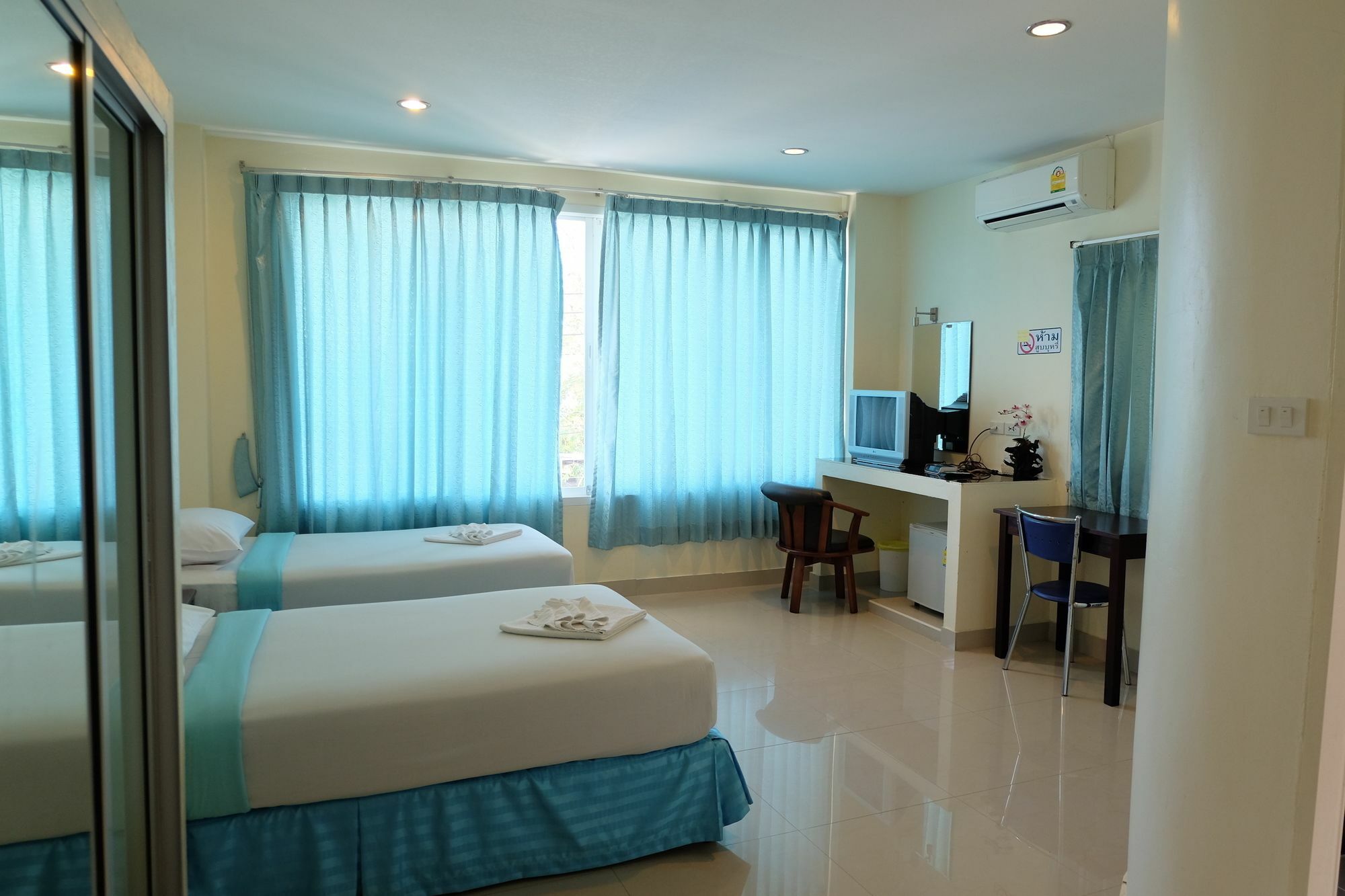 מלון Krabi Marina Seaview מראה חיצוני תמונה